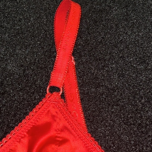 DOLCE & GABBANA RED HEART RHINESTONE TANK - Picture 9 of 16